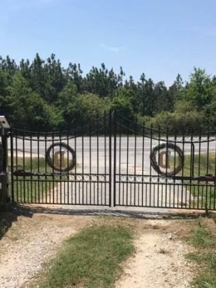 Automatic driveway gate opener in Phenix City, AL
