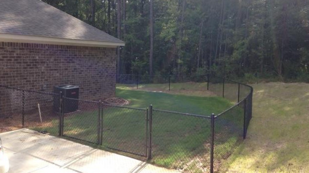 Find Chain-link Fencing Installation Services in Phenix City & Opelika, AL & Columbus, GA and surrounding areas